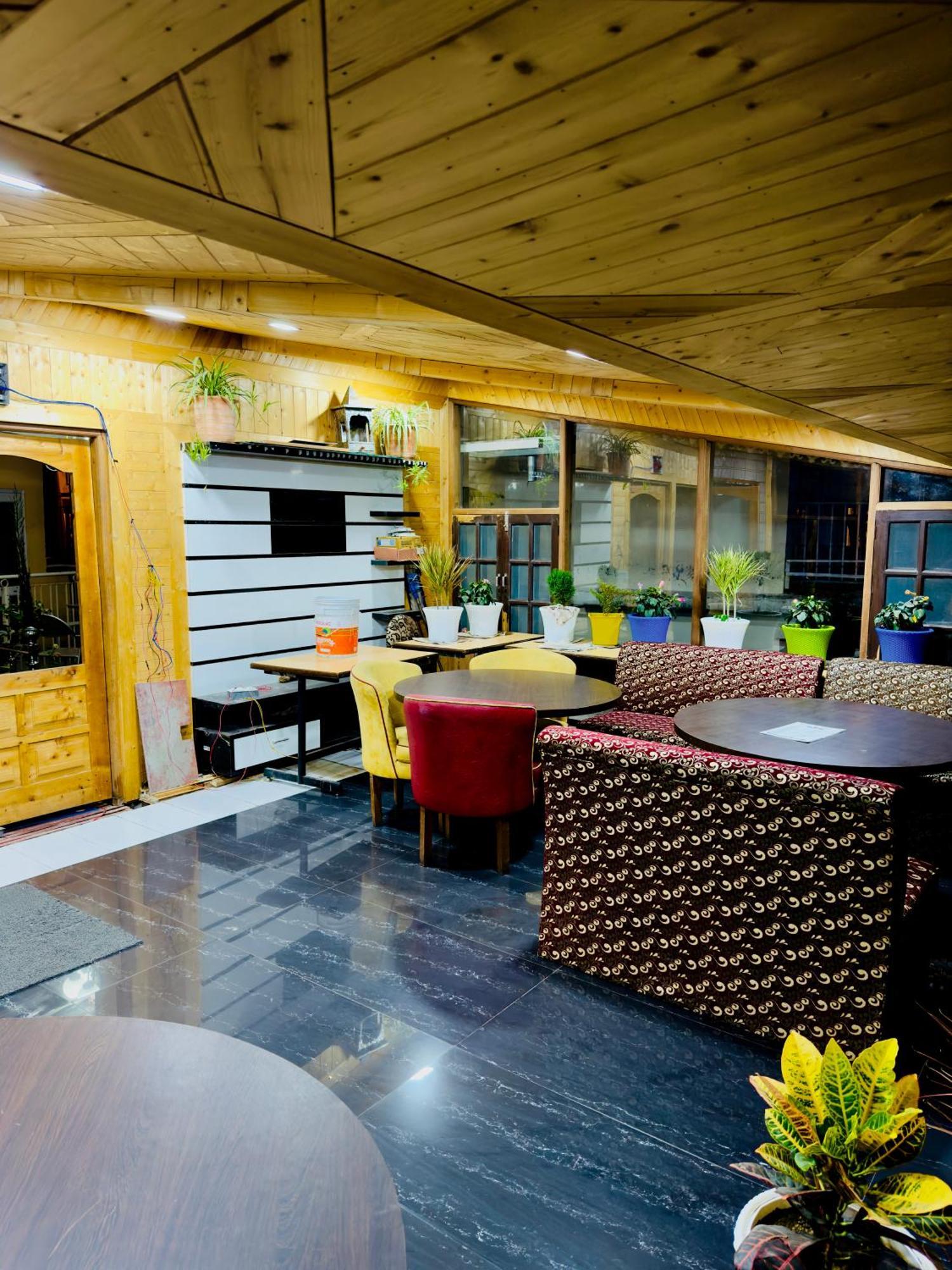 Hotel Apple Regency Shimla Exterior foto