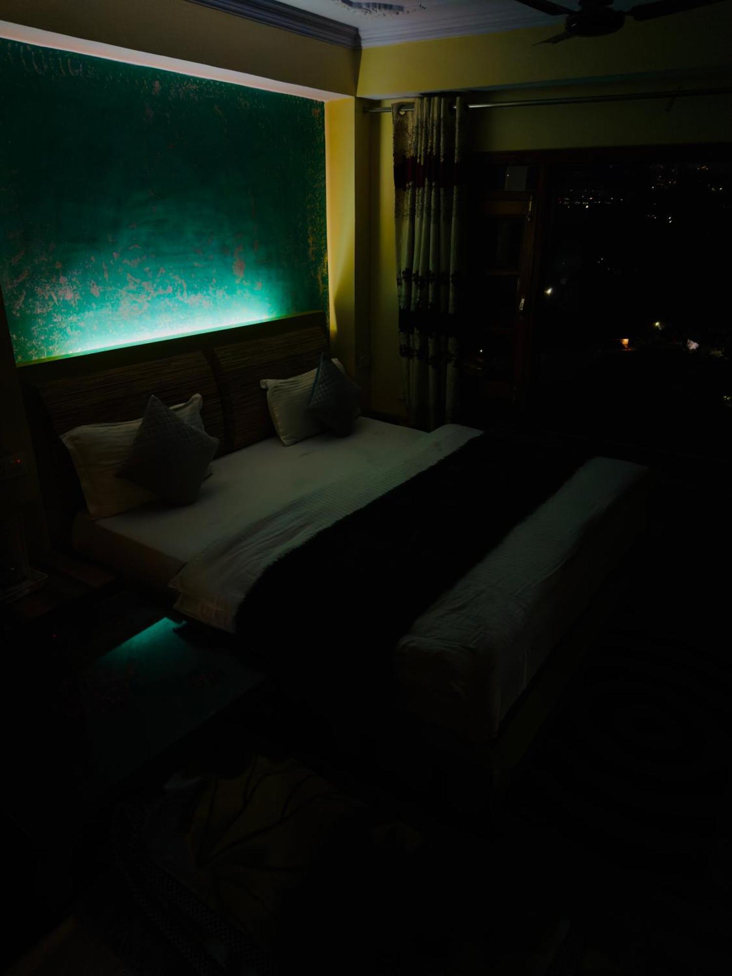 Hotel Apple Regency Shimla Exterior foto